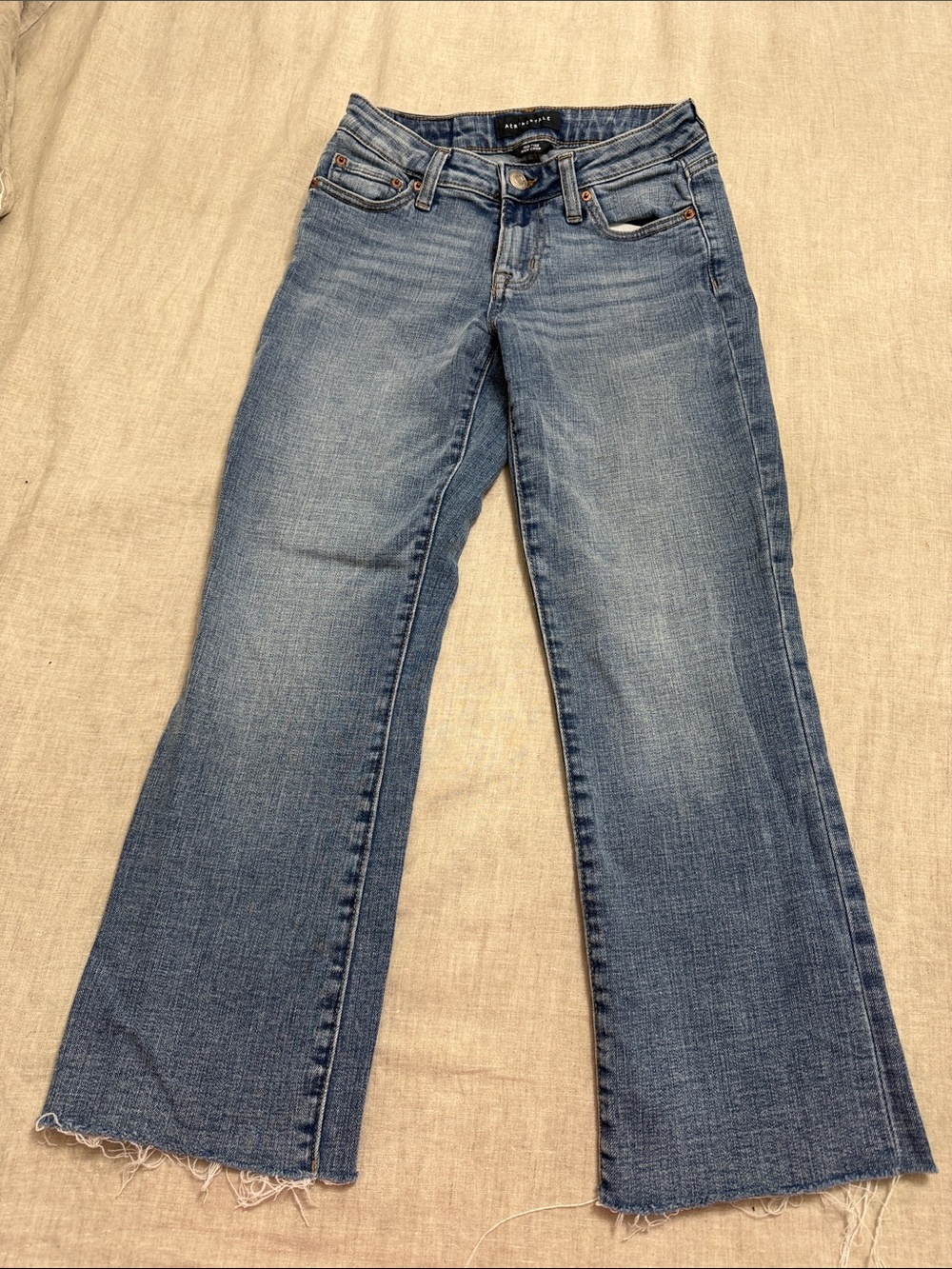 Aeropostale mid rise crop size 00